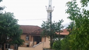 Hendek'te Cami Hoparlöründe  Uzun Zaman Sonra Corona Uyarısı Yapılmaya Başlandı