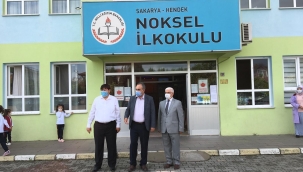 Kaymakam Halil  İbrahim Acır  Hendek'te Okullar'da  İcelemelerde Bulundu