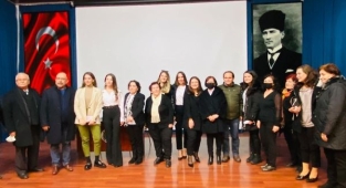  8 MART DÜNYA EMEKÇİ KADINLAR GÜNÜ ÖNCESİ  CHP PANELİNE BÜYÜK İLGİ