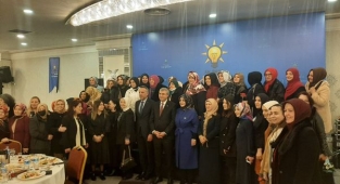 Başkan Yüce kadın buluşmasında konuştu: “Kadın, kültürümüzün mayası ve mimarıdır”