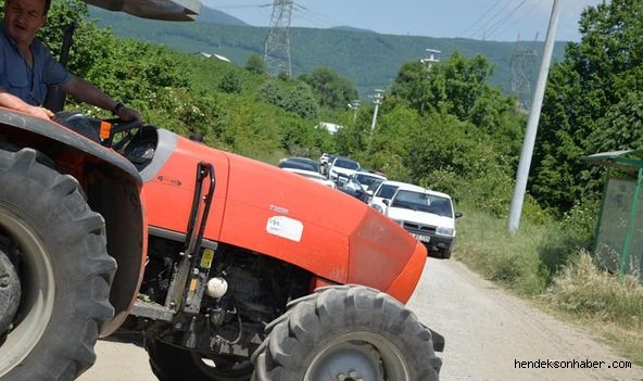 Aşağı Hüseyinşeyh-Kalayık Köyü Mahalle Sakinlerinin Yol Tepkisi 