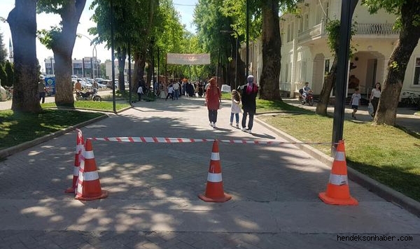 Yaya Yolunu Kullanan Motosiklet Sürücülerine Tepki