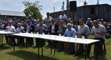 Zirvede Şehitler İçin Mevlid