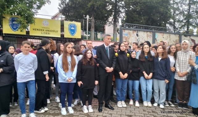 Dikbayır, yıkım kararı bulunan Hendek Anadolu Lisesinden seslendi