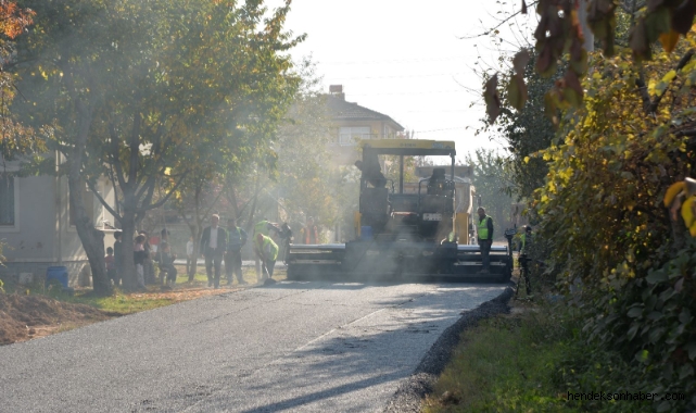 HENDEK YENİMAHALLE VE KÖPRÜBAŞI SOKAKLARINA SICAK ASFALT