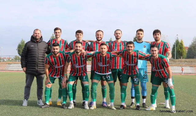 Hendek Dereköyspor Vefaspor Hazırlıklarını Sürdürüyor 