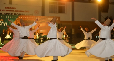Mevlâna’nın ‘düğün gecesinde’ duygu yüklü program