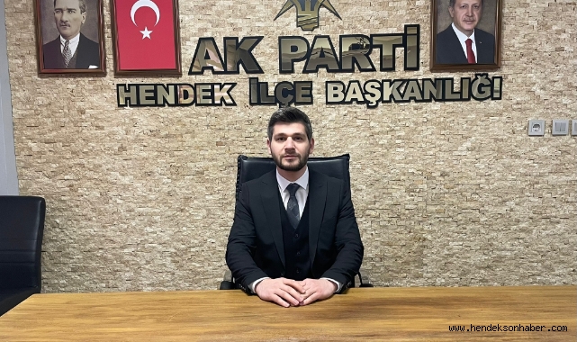 Hendek Ak Parti gençlik Kolları Başkanı Ömer İbrahimbaş 8 Mart Dünya Kadınlar Gününü Kutladı