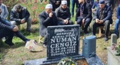Numan Cengiz Vefatının 1.Yılında Kabri Başında  Dualarla Anıldı