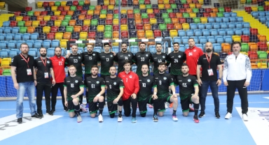 Sakarya Büyükşehir Trabzon’da kazanarak zirve takibini sürdürdü