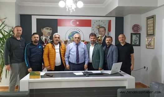 İNCİ'DEN KURUCUSU VE ONURSAL BAŞKANI OLDUĞU GÜREŞ KULÜBÜNE ZİYARET