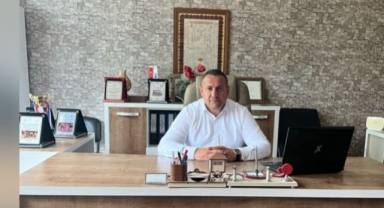 Ahmet Der 17 Ağustos Depremini Unutmadık