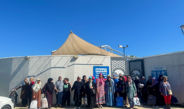 Yaşlılar Sakarya Büyükşehir YADEM’le kısa bir tatile çıktı 