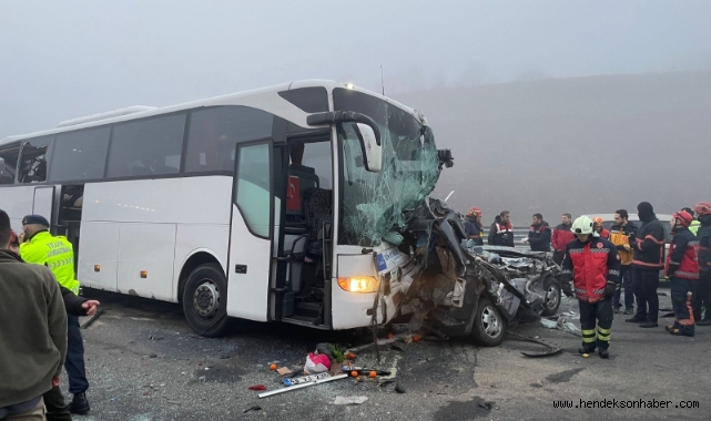 Sakarya'daki feci kazada ölenlerin kimlikleri belli oldu