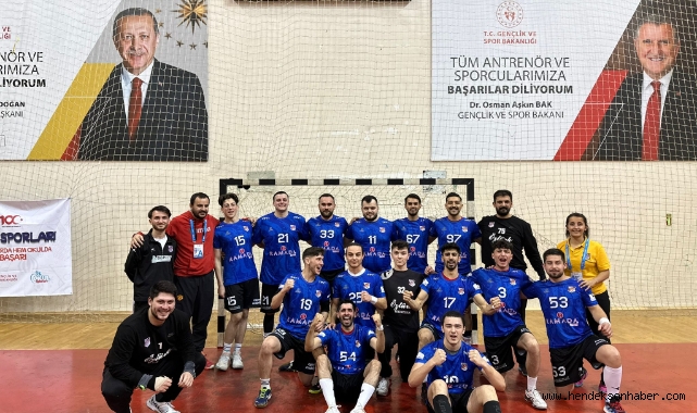 1954 Hendekspor deplasmandan şen dönüyor