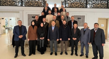 İrfan Püsküllü: "Burada herkes birinci sıradan adaydır"