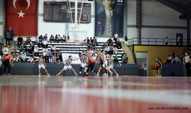 Sakarya Büyükşehir Basket İstanbul’dan zaferle döndü