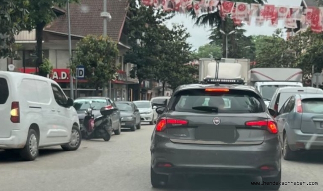 Hendek’te Dubalar Kaldırıldı Trafik Çileden Çıkardı.