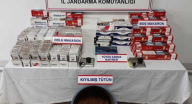 Hendek'te  Jandarma Operasyonunda Evden Bunlar Çıktı