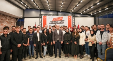 MHP İL BAŞKANI GENÇLERLE BULUŞTU