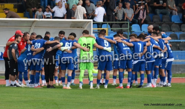 Hendek'te Gol Sesi Çıkmadı 10 Kişiyle Bu Kadar