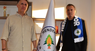 Hendekspor Şampiyon Hoca Ertuğrul Yiğit İle Anlaştı