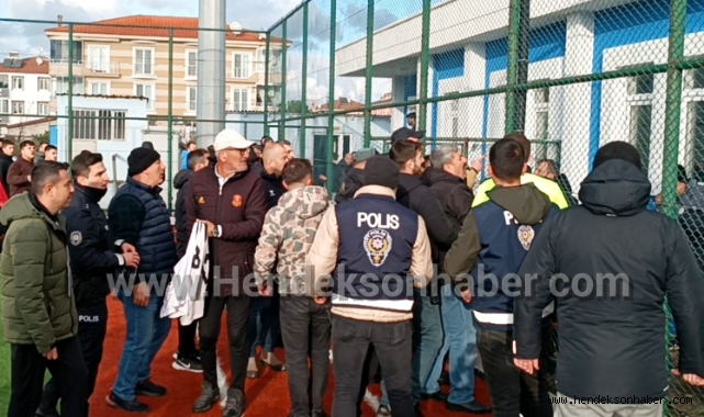 Karasuspor'dan Açıklama Bizim Hendekspor camiası ile hiçbir sorunumuz yoktur.