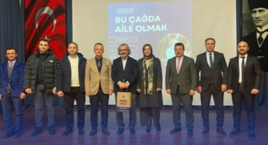 Eğitimci Yazar Sıtkı Aslanhan'dan  Bu Çağda Aile Olmak" konulu konferans
