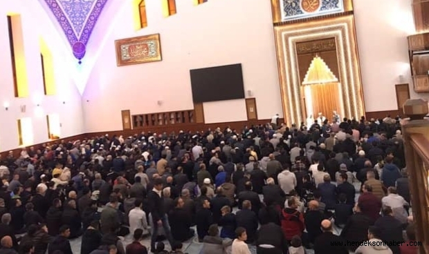 Hendek'te  Bayram Namazı Saati Belli Oldu