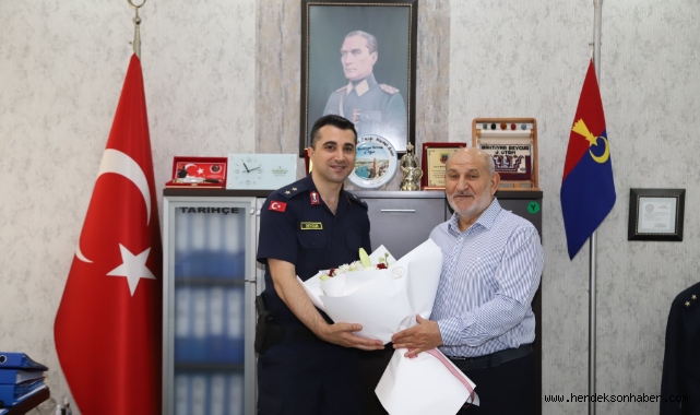 Başkan Püsküllü’den Hendek Jandarmaya Kutlama Ziyareti