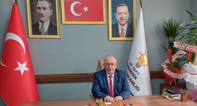 ​AK Parti Hendek İlçe Başkanı Adem Öz’den Yeni Yıl Mesajı