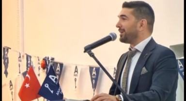 BAŞKAN ALBAYRAKOĞLU’NDAN YENİ YIL MESAJI: "ADALET VE REFAH DOLU BİR YIL DİLİYORUM"
