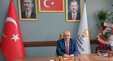 BAŞKAN ÖZ’DEN REGAİP KANDİLİ MESAJI: "HUZUR VE KARDEŞLİĞE VESİLE OLSUN"