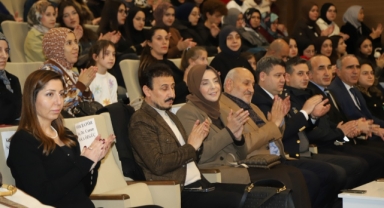 “Farklı Olmak Normaldir” Söyleşisine Yoğun İlgi