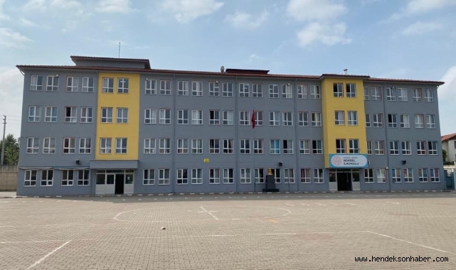 Hendek ​Noksel İlkokulu'nda Kızılay'la Büyük Dayanışma