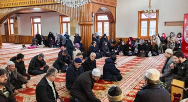 Hendek’te Gönül Köprüleri Kuruldu: Engelli Vatandaşlar Üç Ayları Dualarla Karşıladı