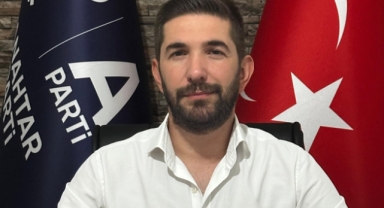 Albayrakoğlu: "Gazetecinin Susturulduğu Yerde Toplum Nefes Alamaz"