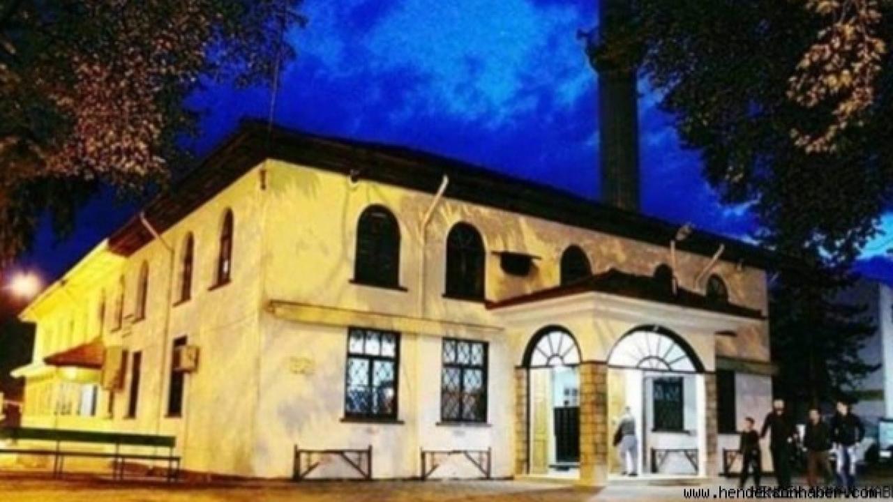 Cuma Hutbesi: "Aile Olmak"....