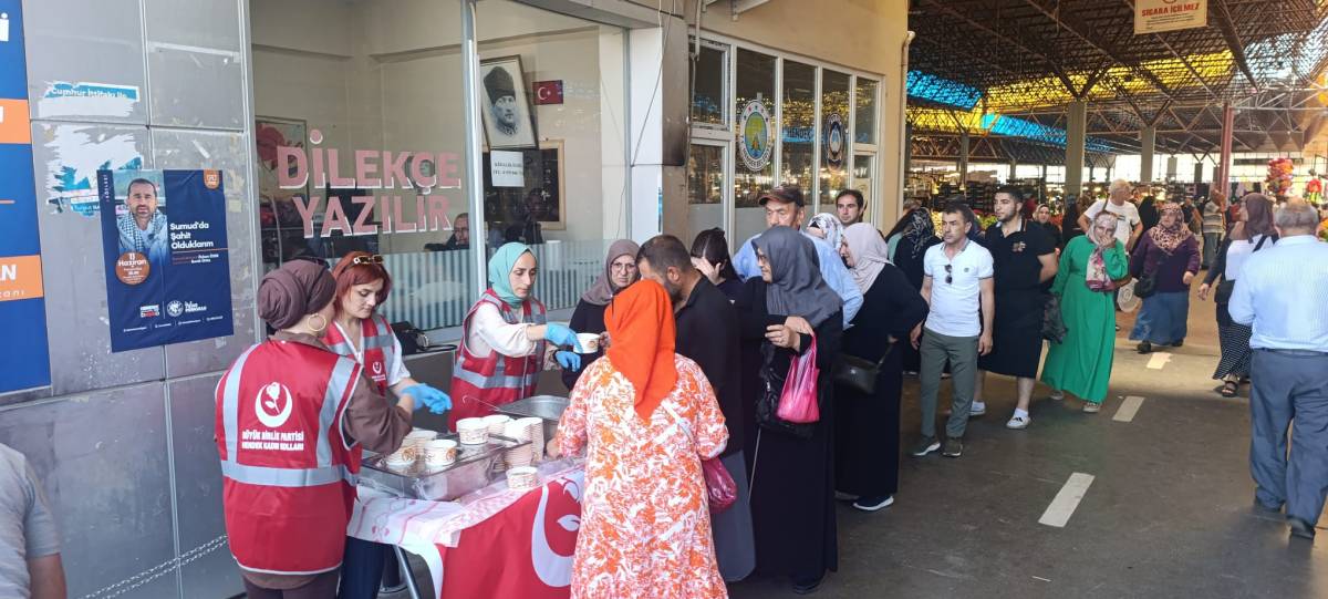 Hendek’te Aşure Bereketi: 5 Bin Kişiye İkram Edildi