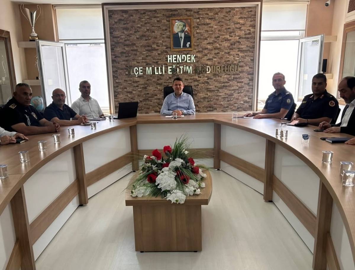 Hendek’te 15 Temmuz Hazırlıkları Başladı...