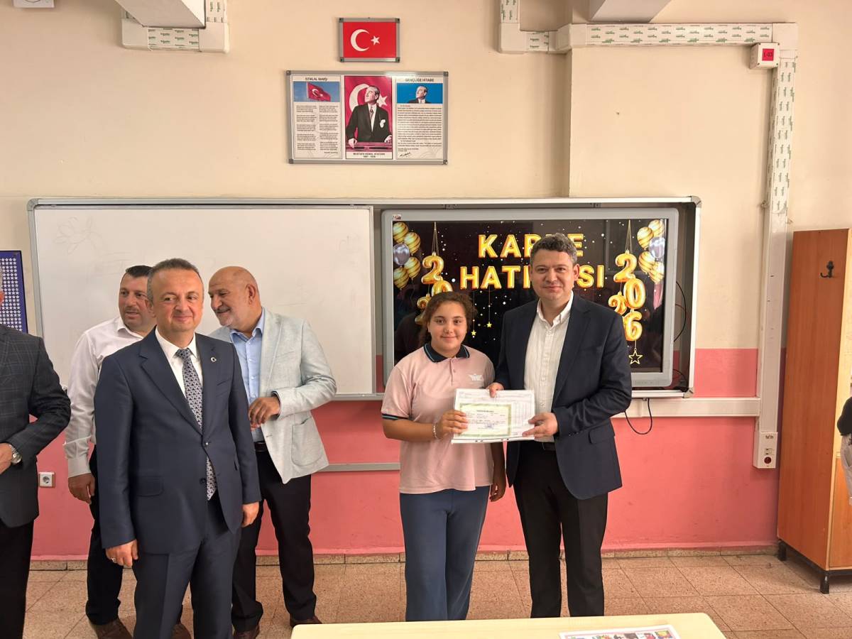 MİNİKLERİN KARNE HEYECANINA PROTOKOL ORTAKLIĞI