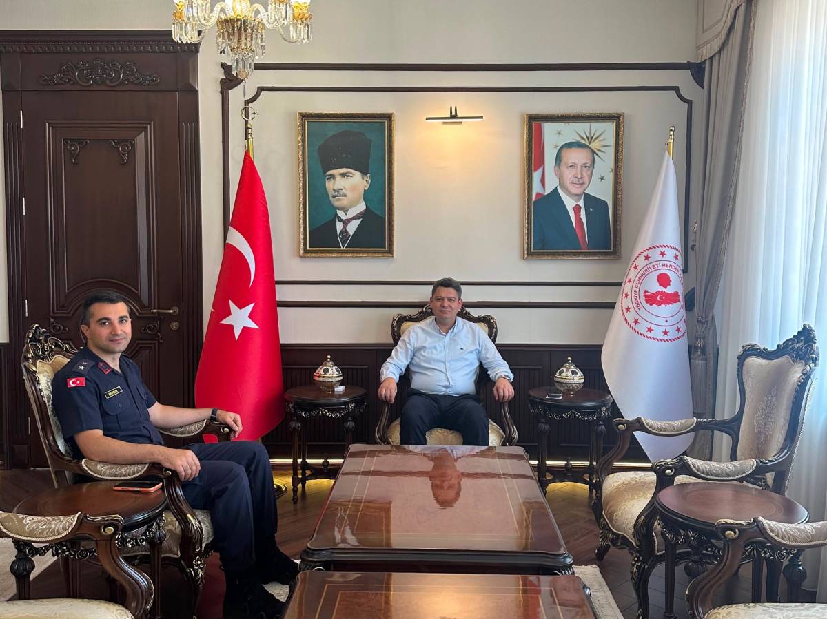 Üsteğmen Beycur’dan Veda Ziyareti